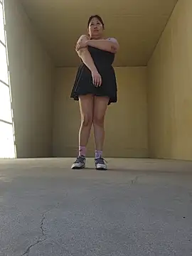 Cupcakecutie449 online show from April 17, 2026, 4:32 pm