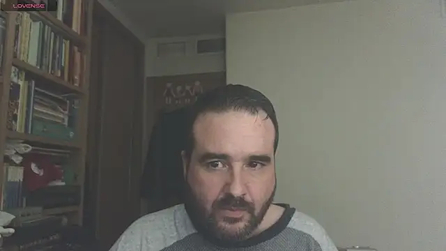 curiosillo83 online show from March 18, 2025, 5:21 pm