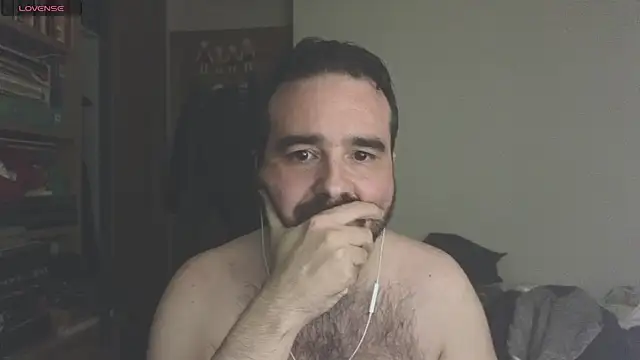 curiosillo83 online show from March 22, 2025, 9:02 am