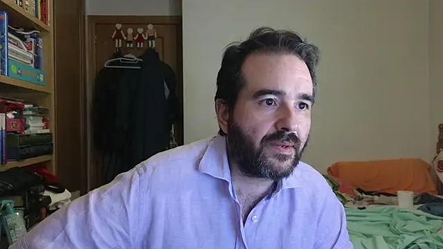 curiosillo83 online show from July 16, 2026, 2:01 pm