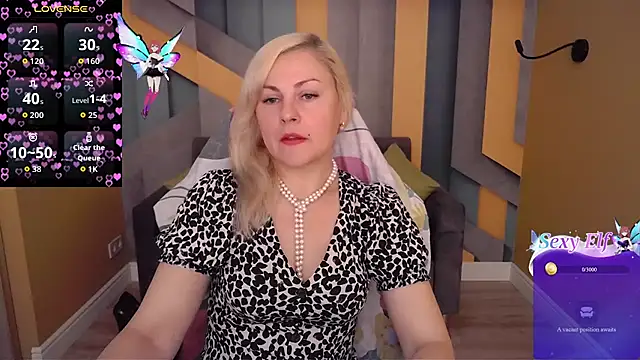 Candy Long online show from July 6, 2026, 5:26 am