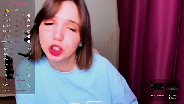 KindHazelHere  online show from March 14, 2025, 4:32 am