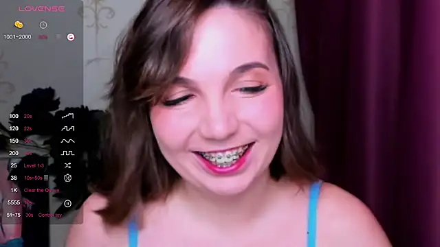 KindHazelHere  online show from March 15, 2025, 8:10 pm