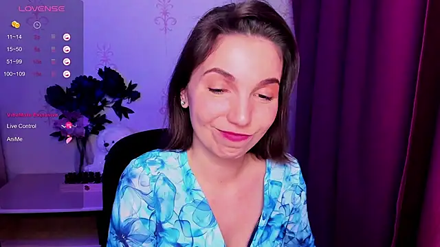 KindHazelHere  online show from February 19, 2026, 6:31 am