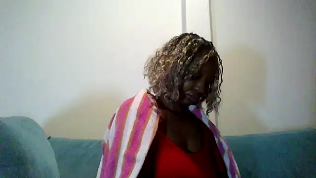 Hardnipples8 online show from May 18, 2026, 4:07 am