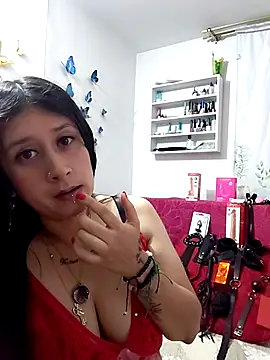 Giuliana90 online show from March 12, 2026, 1:12 am