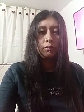 Giuliana90 online show from April 7, 2026, 2:01 am