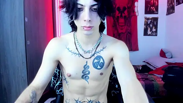 Snapshot of dussk_ chatting on February 3, 2025, 7:40 am dussk online show from February 3, 2025, 7:40 am