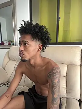 matatanlove online show from September 10, 2025, 7:25 pm