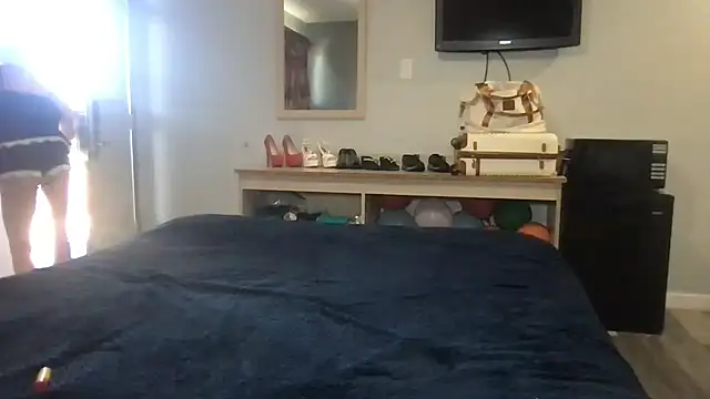 Snapshot of TiffaneyLove chatting on March 13, 2026, 8:04 pm TiffaneyLove online show from March 13, 2026, 8:04 pm