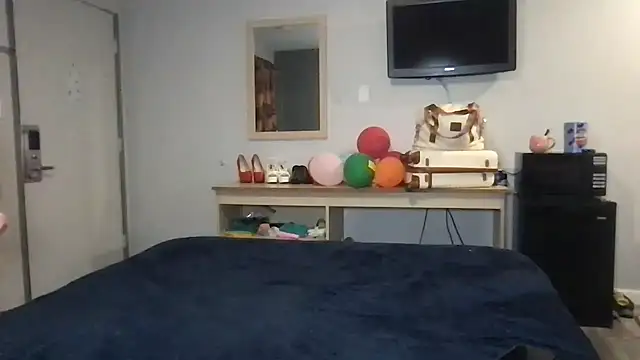 Snapshot of TiffaneyLove chatting on March 26, 2026, 1:01 am TiffaneyLove online show from March 26, 2026, 1:01 am