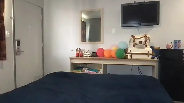 Snapshot of TiffaneyLove chatting on March 29, 2026, 7:14 pm TiffaneyLove online show from March 29, 2026, 7:14 pm