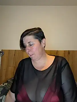 Evalibertinesexy online show from March 4, 2025, 8:05 pm