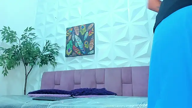 Snapshot of Hellen_Sky chatting on February 27, 2025, 7:04 pm Hellen Sky online show from February 27, 2025, 7:04 pm