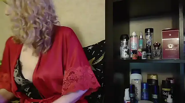 Snapshot of Natasha_Nannette chatting on December 20, 2024, 9:28 pm Natasha Nannette online show from December 20, 2024, 9:28 pm