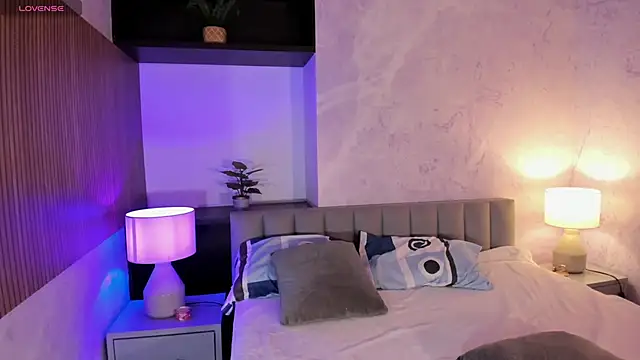 JESYSOZ23  online show from February 12, 2025, 1:41 am