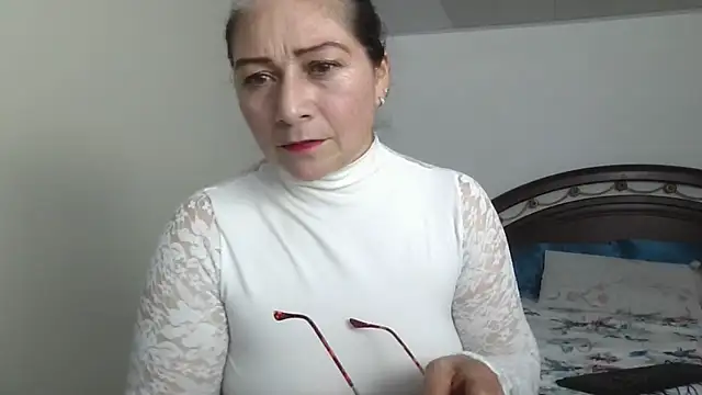 Snapshot of ruby-milf1 chatting on December 3, 2024, 10:18 pm ruby-milf1 online show from December 3, 2024, 10:18 pm