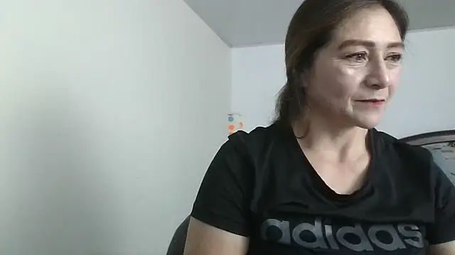 Snapshot of ruby-milf1 chatting on December 7, 2024, 9:33 pm ruby-milf1 online show from December 7, 2024, 9:33 pm