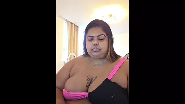 biancabombombbw online show from May 11, 2026, 12:00 pm