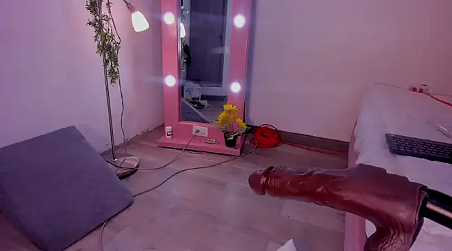 Snapshot of isa_red_hair chatting on December 21, 2024, 3:25 am isa red hair online show from December 21, 2024, 3:25 am