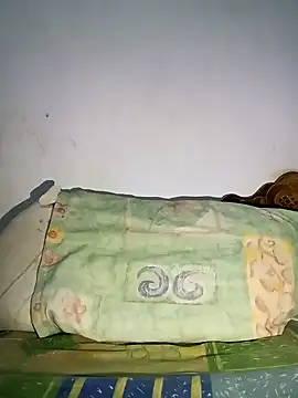 Snapshot of kaiz0217 chatting on December 18, 2024, 8:14 pm kaiz0217 online show from December 18, 2024, 8:14 pm