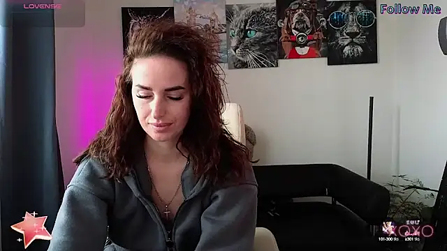 xx adrihanna xx online show from February 24, 2025, 7:44 am