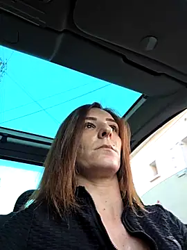 Ladykimberly XOXO online show from December 2, 2025, 3:29 pm