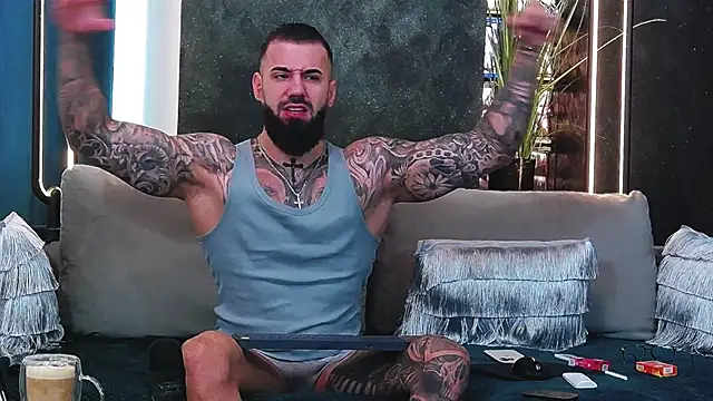 masterkingofmusclee online show from March 6, 2025, 6:19 am