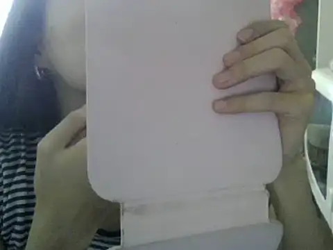 Snapshot of CarlyJoy chatting on June 22, 2026, 12:35 pm CarlyJoy online show from June 22, 2026, 12:35 pm