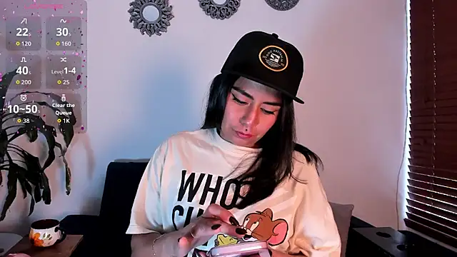 im amber online show from February 12, 2026, 12:33 pm