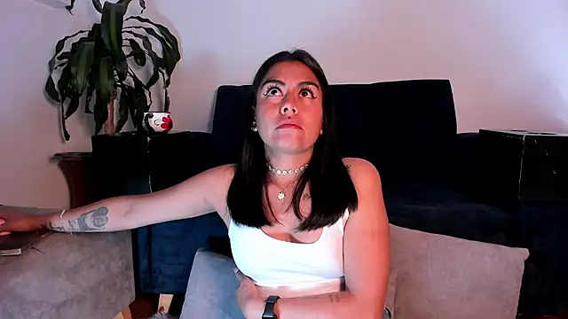 im amber online show from March 9, 2026, 1:04 pm