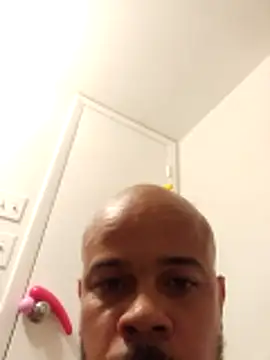 Derrikstraightkilla online show from April 30, 2026, 5:25 am