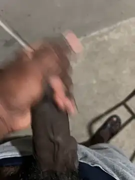 Snapshot of Yurt000 chatting on March 21, 2025, 6:18 pm Yurt000 online show from March 21, 2025, 6:18 pm