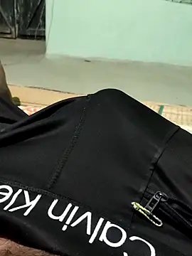 Snapshot of SILENT_FUCKER_01 chatting on February 18, 2025, 2:49 pm SILENT FUCKER 01 online show from February 18, 2025, 2:49 pm