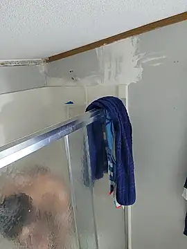 Bi curious86 online show from February 25, 2026, 6:50 pm