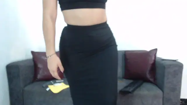 Snapshot of Danna_777 chatting on February 22, 2025, 6:19 pm Danna 777 online show from February 22, 2025, 6:19 pm