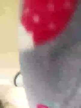 bruna safadinhaa online show from January 1, 2025, 10:43 am