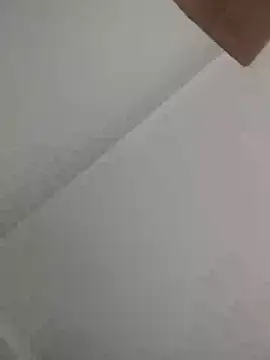 bruna safadinhaa online show from January 4, 2025, 9:41 pm