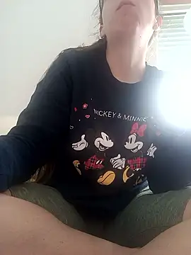 bruna safadinhaa online show from March 17, 2026, 12:52 pm