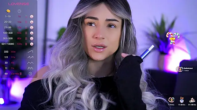 Snapshot of AishaCarter chatting on December 18, 2025, 4:07 am AishaCarter online show from December 18, 2025, 4:07 am