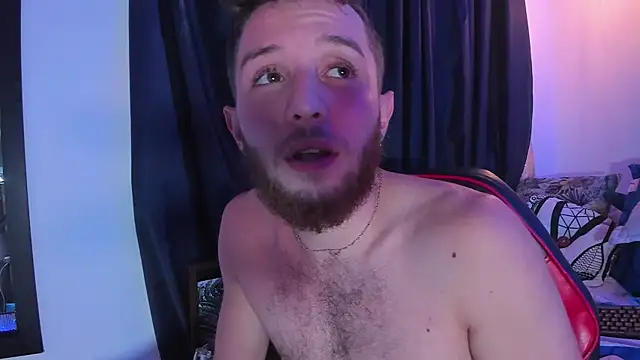 Snapshot of Juan_Castano chatting on December 11, 2024, 7:46 pm Juan Castano online show from December 11, 2024, 7:46 pm