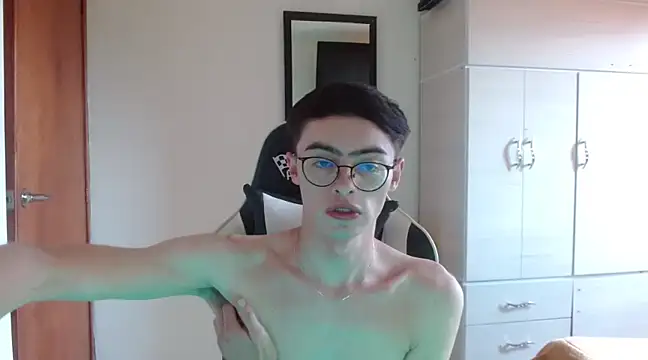 bastian brown online show from February 1, 2025, 7:44 pm