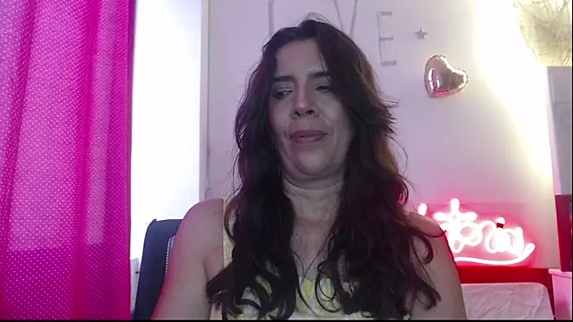 Victoria meester online show from March 4, 2025, 7:54 pm