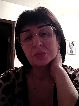Snapshot of AlbinaXPretty chatting on December 23, 2024, 5:06 am AlbinaXPretty online show from December 23, 2024, 5:06 am