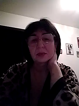 Snapshot of AlbinaXPretty chatting on January 2, 2025, 4:30 am AlbinaXPretty online show from January 2, 2025, 4:30 am