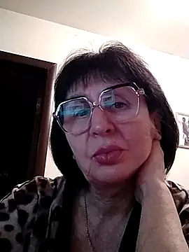 Snapshot of AlbinaXPretty chatting on January 16, 2025, 7:10 pm AlbinaXPretty online show from January 16, 2025, 7:10 pm