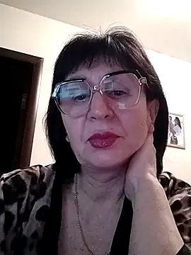 Snapshot of AlbinaXPretty chatting on January 19, 2025, 9:34 pm AlbinaXPretty online show from January 19, 2025, 9:34 pm