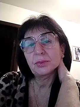 Snapshot of AlbinaXPretty chatting on January 22, 2025, 7:13 pm AlbinaXPretty online show from January 22, 2025, 7:13 pm