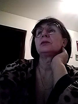 Snapshot of AlbinaXPretty chatting on January 23, 2025, 9:29 pm AlbinaXPretty online show from January 23, 2025, 9:29 pm