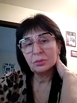 Snapshot of AlbinaXPretty chatting on January 26, 2025, 1:47 pm AlbinaXPretty online show from January 26, 2025, 1:47 pm